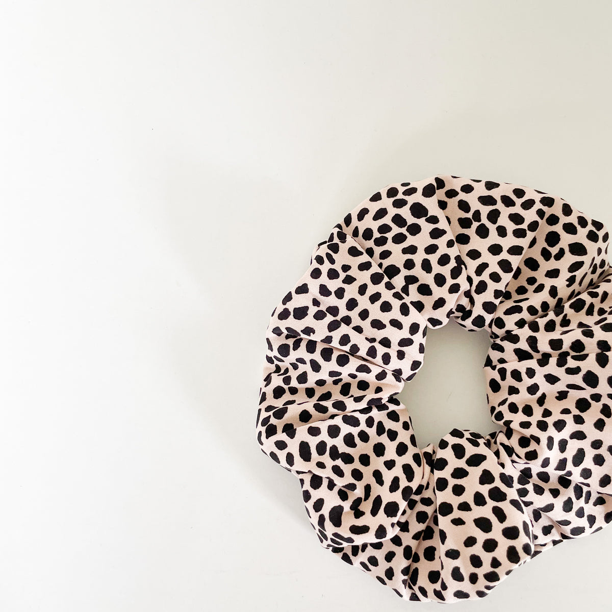 Satin Leopard Scrunchie – TopKnotGirl